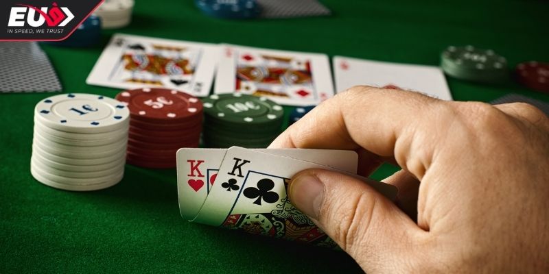 Hướng dẫn chơi Poker EU9 cho newbie